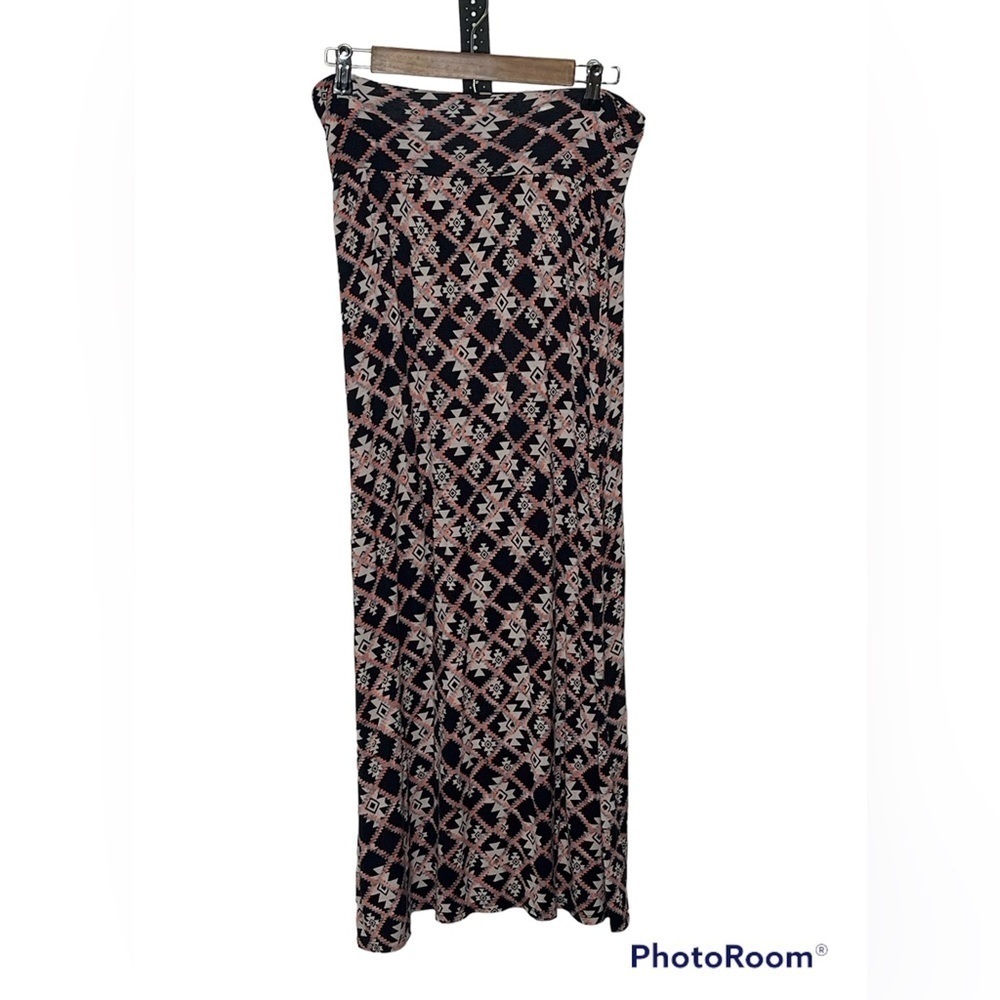 Kirious Maxi Skirt Sz Large
